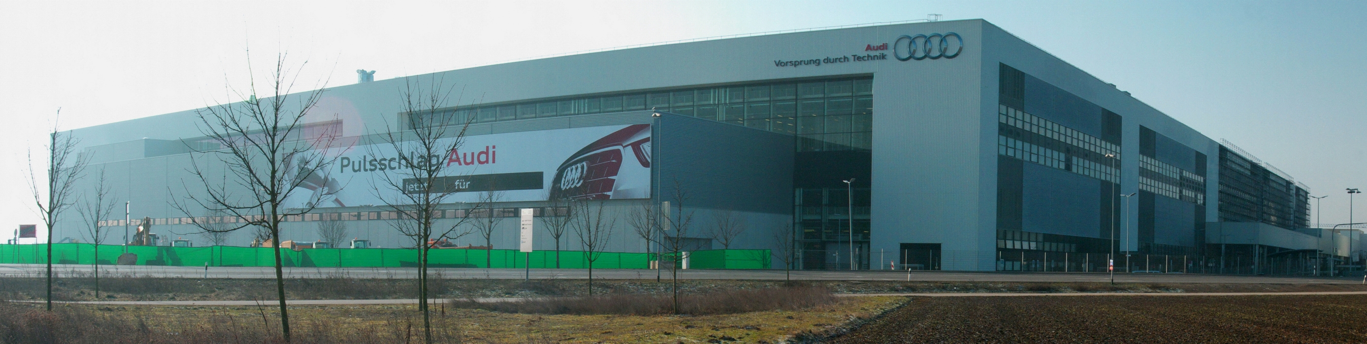 Audi_030313-1 Med Panorama